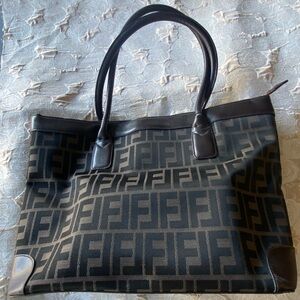 Black and Tan Purse with pattern